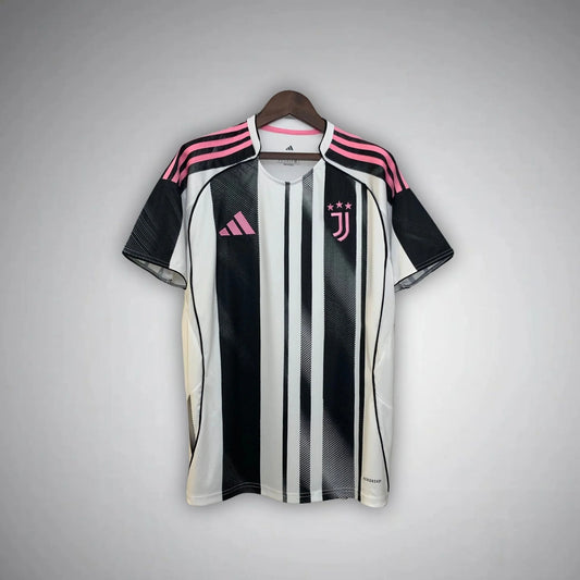 25/26 Juventus Home Kit